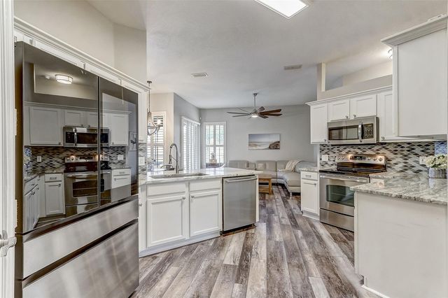 5342 RED LEAF COURT, Oviedo, FL 32765