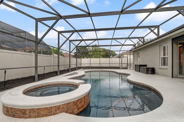 5342 RED LEAF COURT, Oviedo, FL 32765