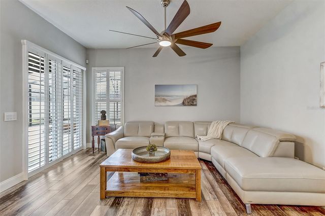 5342 RED LEAF COURT, Oviedo, FL 32765