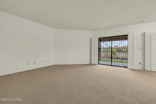 6200 E Frontier Place, Tucson, AZ 85750