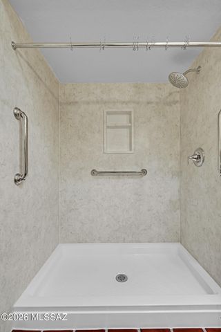 6200 E Frontier Place, Tucson, AZ 85750