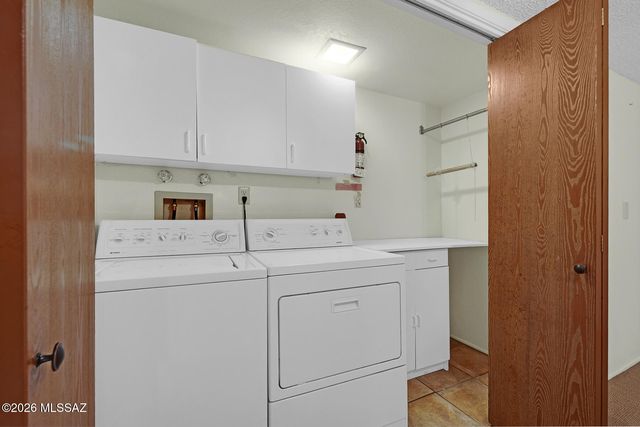 6200 E Frontier Place, Tucson, AZ 85750