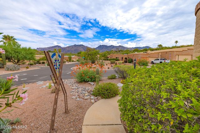 6200 E Frontier Place, Tucson, AZ 85750
