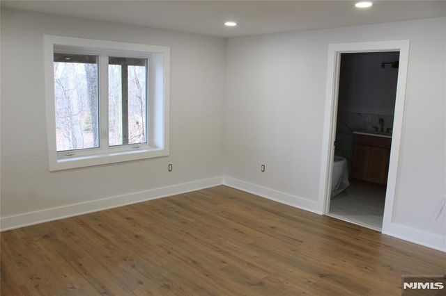 10 Alpine Trail, Vernon, NJ 07462