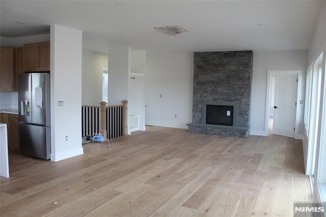 10 Alpine Trail, Vernon, NJ 07462