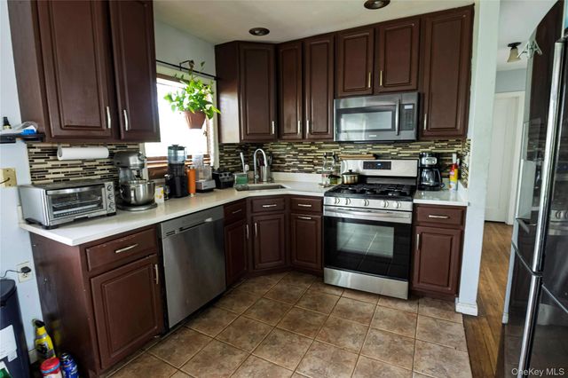 2687 Fox Road, Baldwin, NY 11510