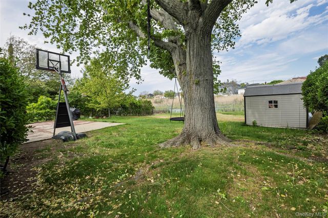 2687 Fox Road, Baldwin, NY 11510