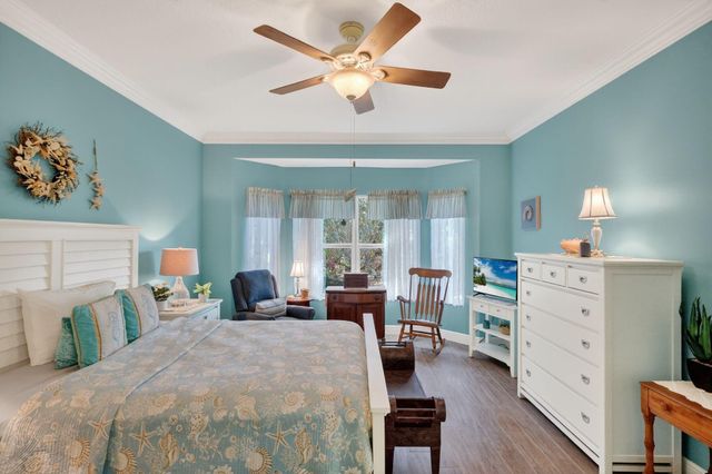 447 11th Square SW, Vero Beach, FL 32962