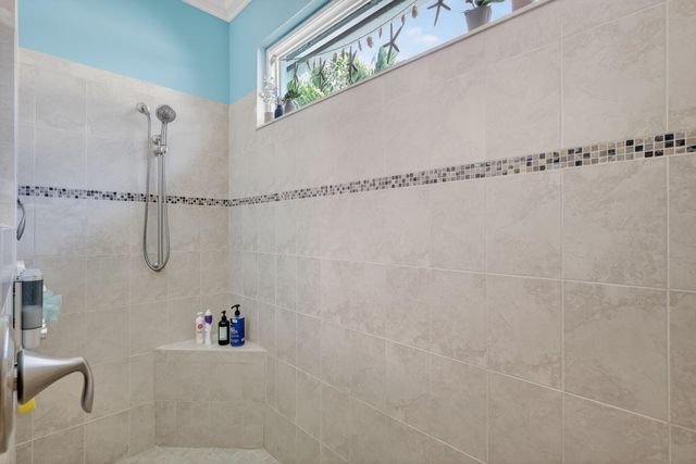 447 11th Square SW, Vero Beach, FL 32962