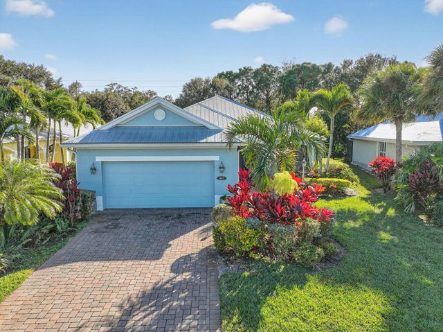 447 11th Square SW, Vero Beach, FL 32962