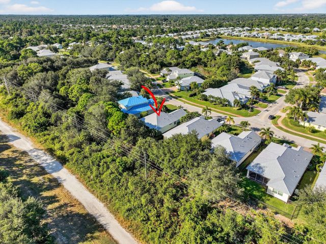 447 11th Square SW, Vero Beach, FL 32962