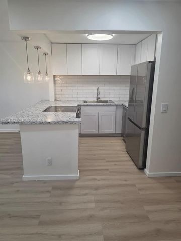 13455 SW 3rd Street 309S, Pembroke Pines, FL 33027