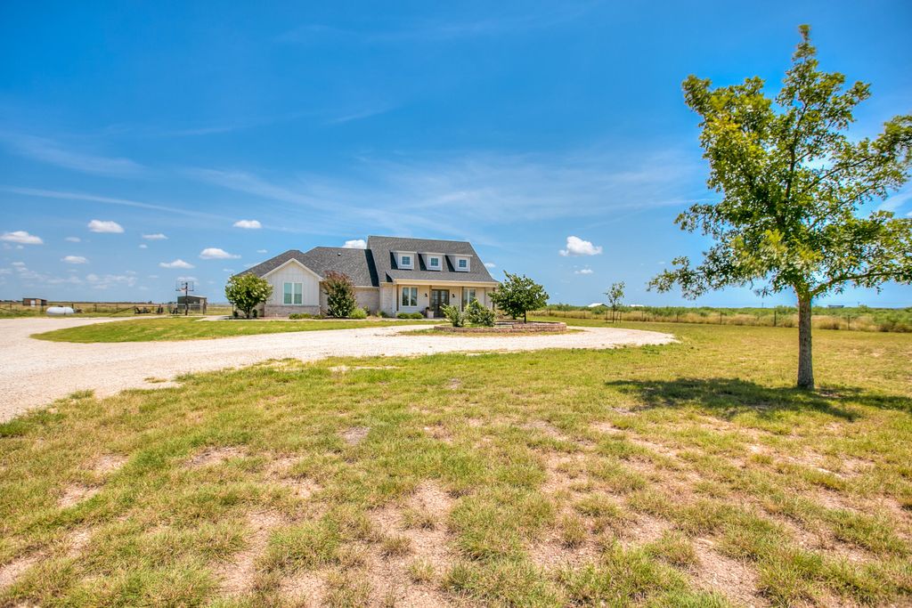 Image 1 of property listing at 12642 Rasberry Lane, San Angelo, TX 76904