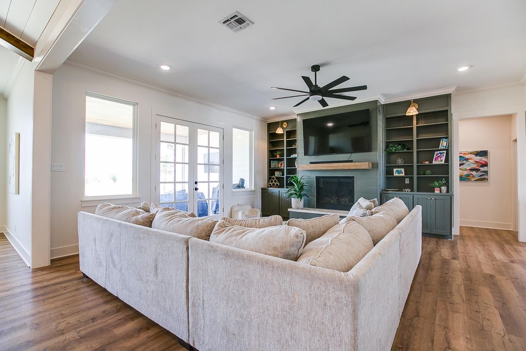 Image 10 of property listing at 12642 Rasberry Lane, San Angelo, TX 76904