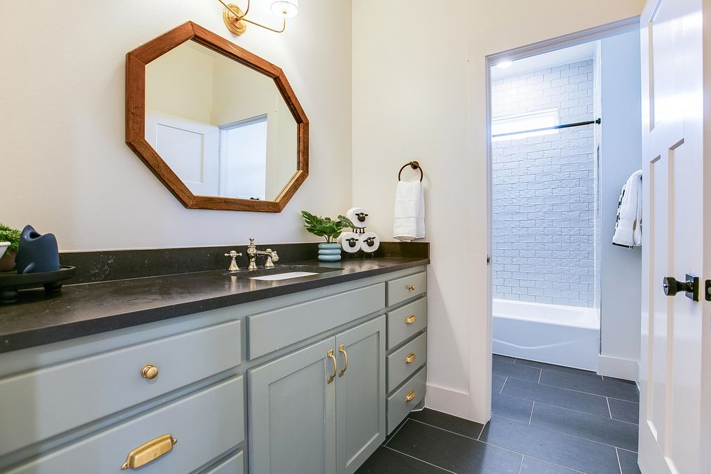 Image 34 of property listing at 12642 Rasberry Lane, San Angelo, TX 76904