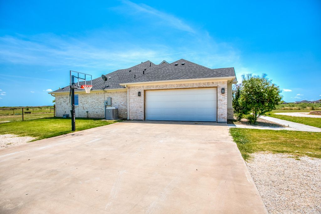 Image 49 of property listing at 12642 Rasberry Lane, San Angelo, TX 76904