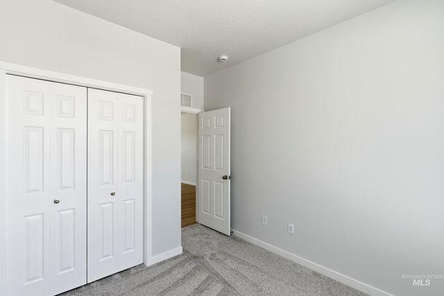 1709 Dyer St, Middleton, ID 83644