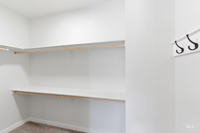 1709 Dyer St, Middleton, ID 83644