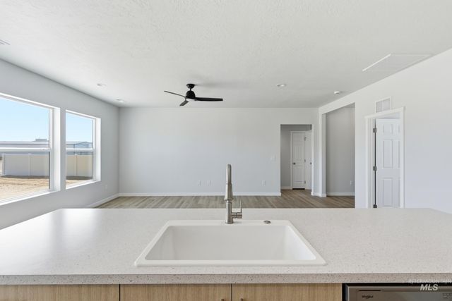 1709 Dyer St, Middleton, ID 83644