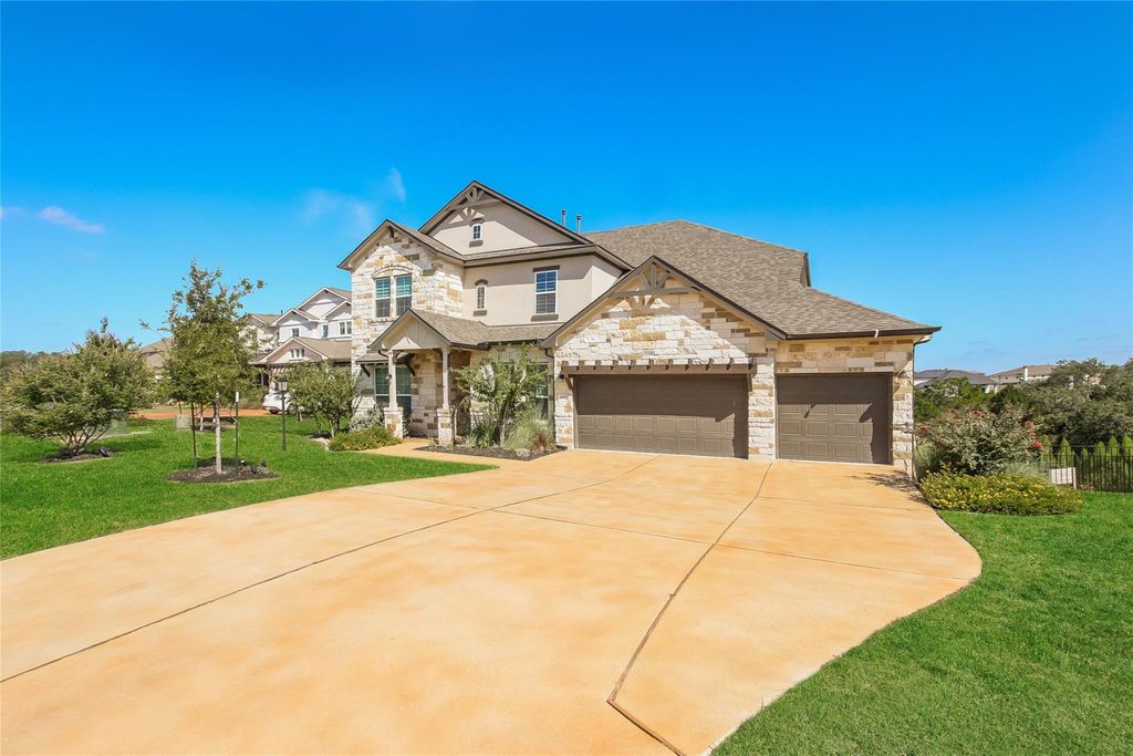 607 Gunison DR, Spicewood, TX 78738