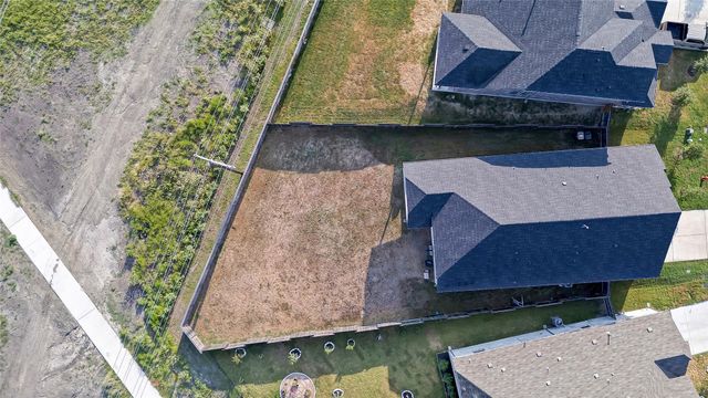 574 Sugar Cane RD, Buda, TX 78610