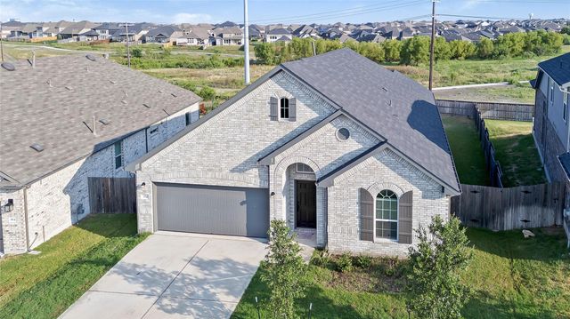 574 Sugar Cane RD, Buda, TX 78610