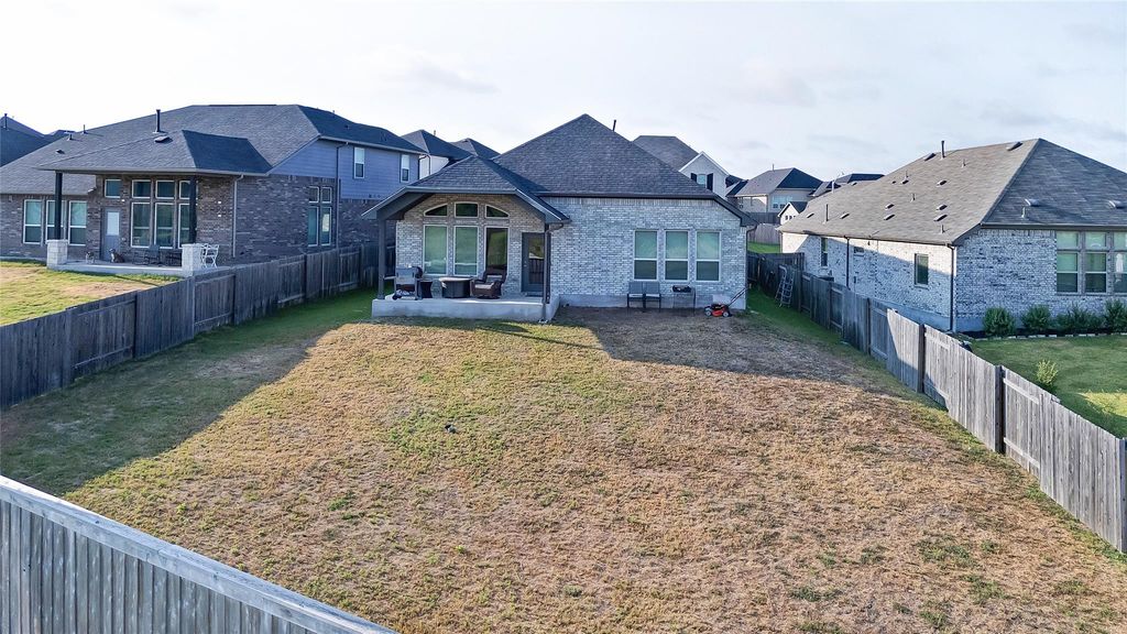 574 Sugar Cane RD, Buda, TX 78610