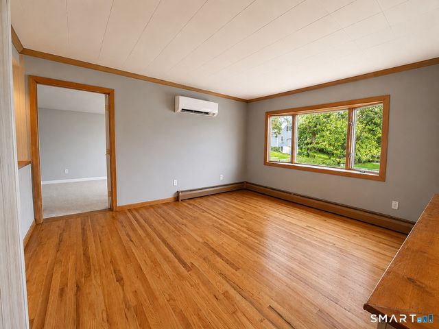 19 Hillside Circle, Brookfield, CT 06804
