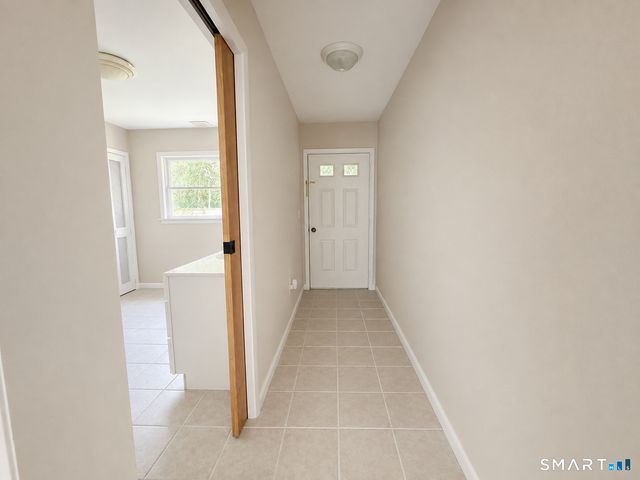 19 Hillside Circle, Brookfield, CT 06804