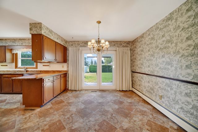 3418 REGIS Drive, Erie, PA 16510