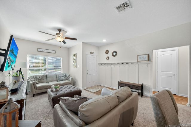 11827 Davalos, San Antonio, TX 78252