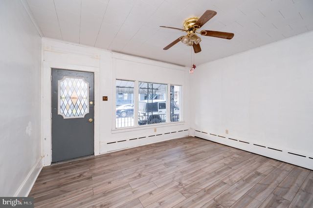 102 WATER STREET, New Philadelphia, PA 17959