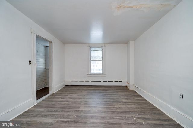 102 WATER STREET, New Philadelphia, PA 17959