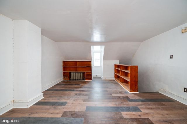 102 WATER STREET, New Philadelphia, PA 17959