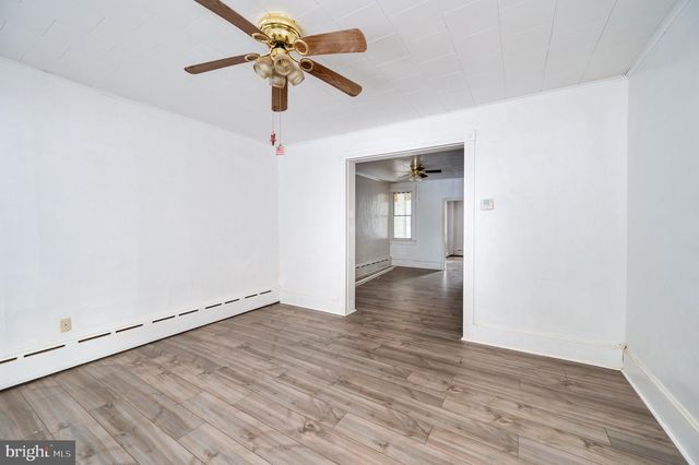 102 WATER STREET, New Philadelphia, PA 17959