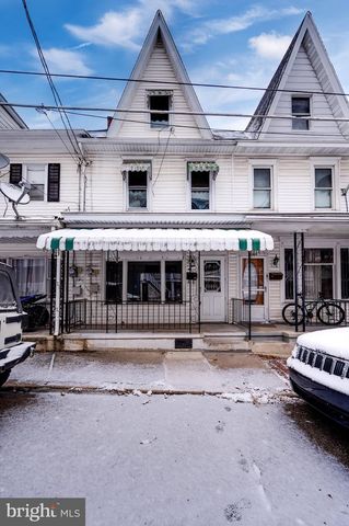 102 WATER STREET, New Philadelphia, PA 17959