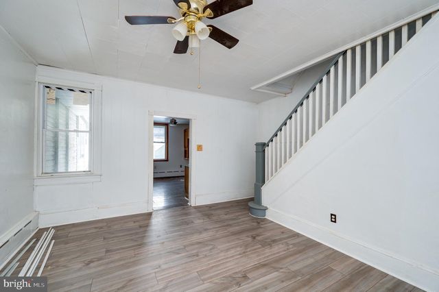 102 WATER STREET, New Philadelphia, PA 17959