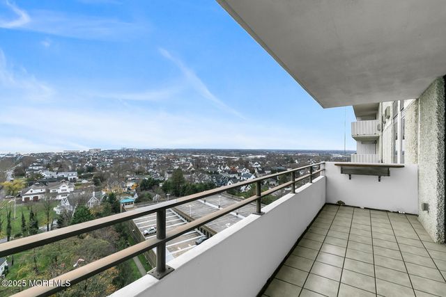 1 Channel Drive 1507, Monmouth Beach, NJ 07750