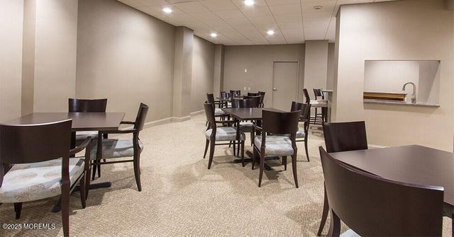 1 Channel Drive 1507, Monmouth Beach, NJ 07750