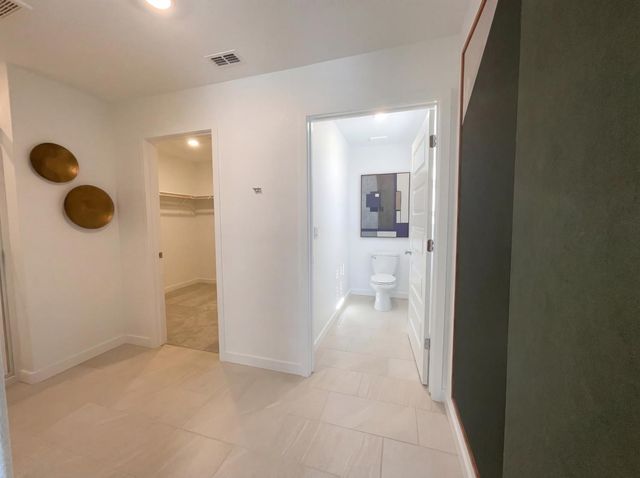 8475 Anker Way, Elk Grove, CA 95757