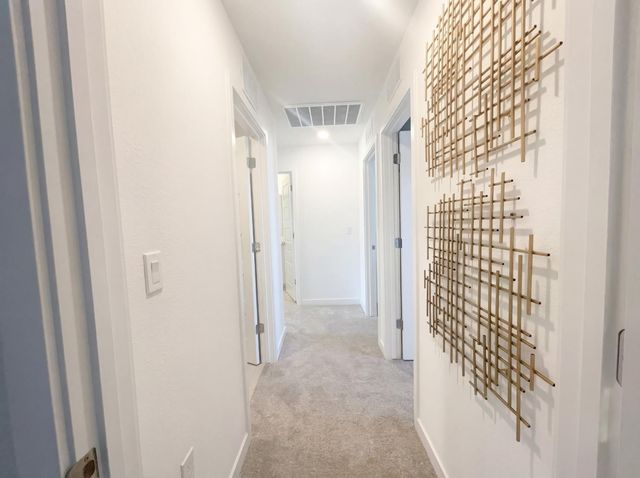 8475 Anker Way, Elk Grove, CA 95757