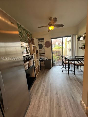 5533 Courtyard Dr 5533, Margate, FL 33063