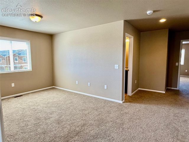 1658 Sandtoft Heights, Colorado Springs, CO 80951