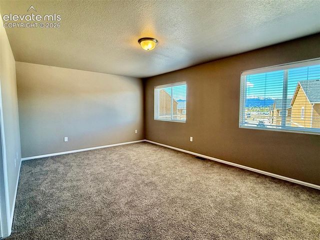 1658 Sandtoft Heights, Colorado Springs, CO 80951