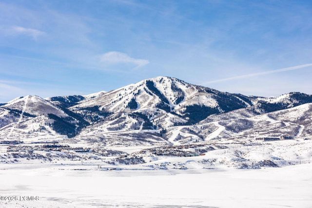 369 E Kayak Drive, Hideout, UT 84036