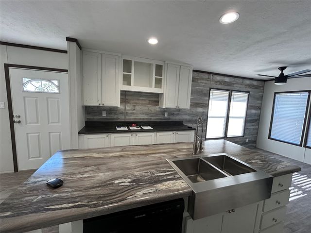 439 Whitefoot, Quitman, TX 75783