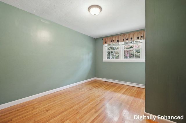 4 Olive Dr, Leominster, MA 01453