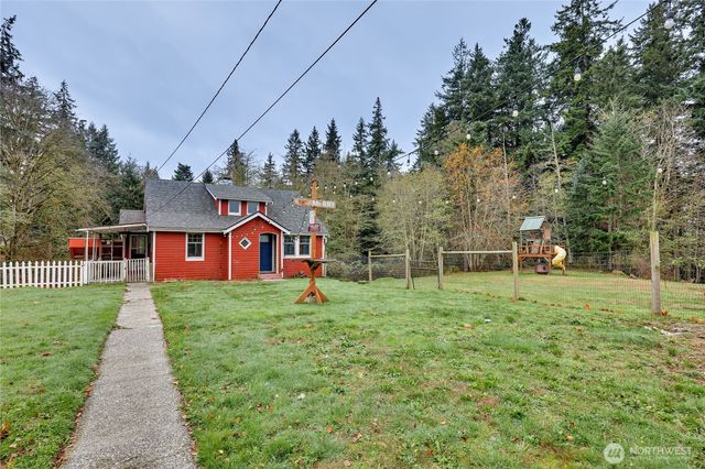 2821 NW Costa Vida Way, Poulsbo, WA 98370