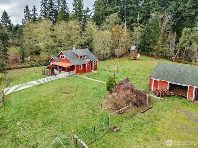 2821 NW Costa Vida Way, Poulsbo, WA 98370