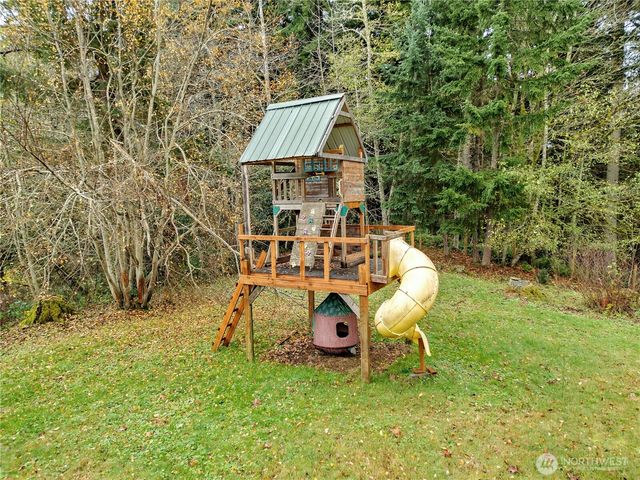 2821 NW Costa Vida Way, Poulsbo, WA 98370